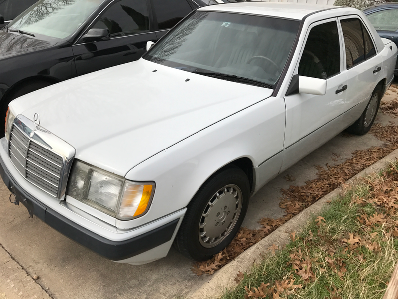 Illustration for article titled Cool Car of the Day - 1993 Mercedes-Benz 300D 2.5 Turbo